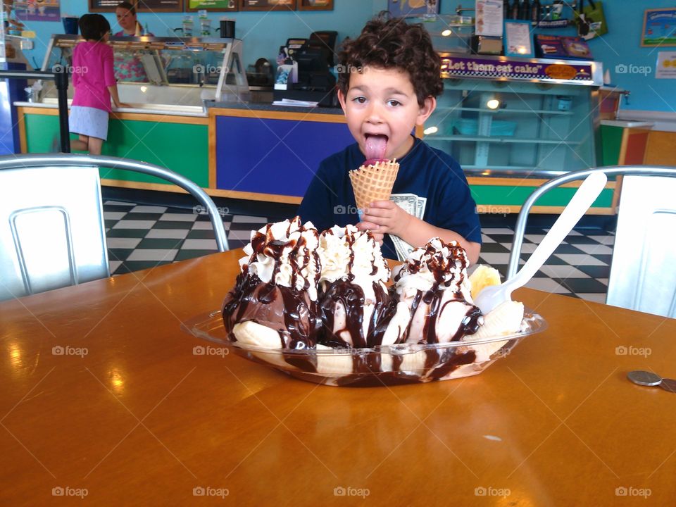 Ben and Jerrys Banana Split. Ben & Jerrys Ice Cream Date