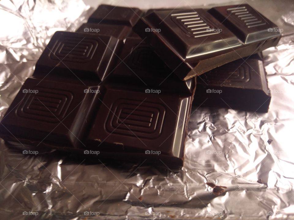 Dark Chocolate Pieces