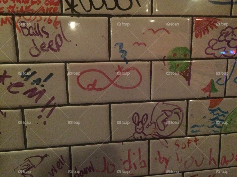Restaurant graffiti 