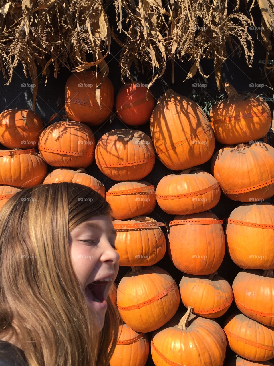 Girl n pumkins