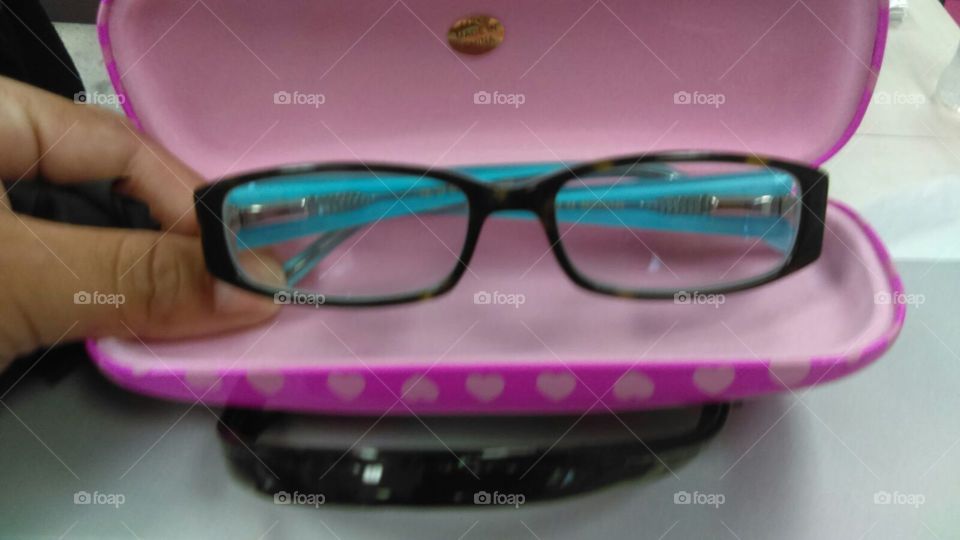 Eyewear, Sunglasses, Eyeglasses, Fashion, Accessory