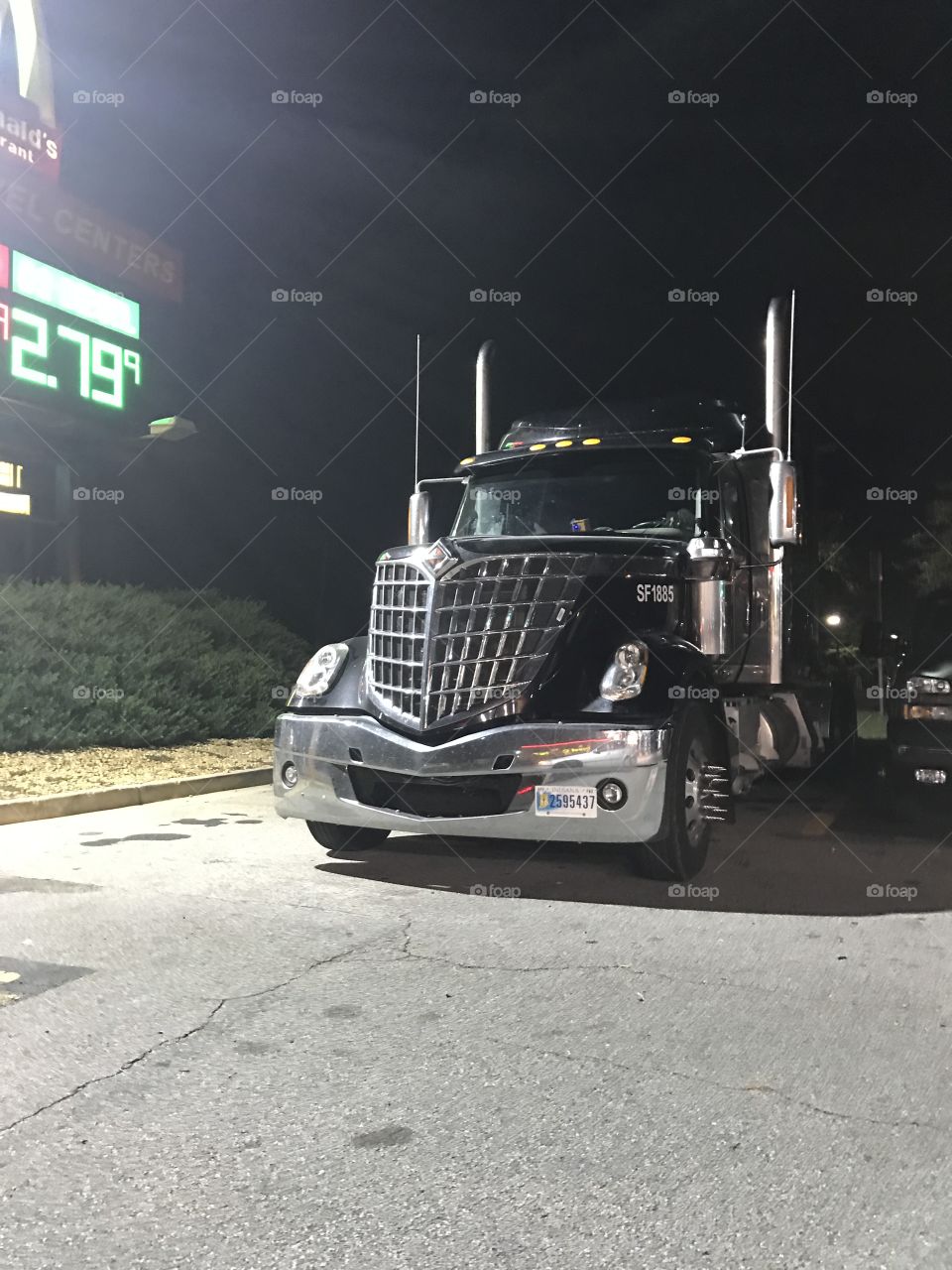 Huge Truck Rig