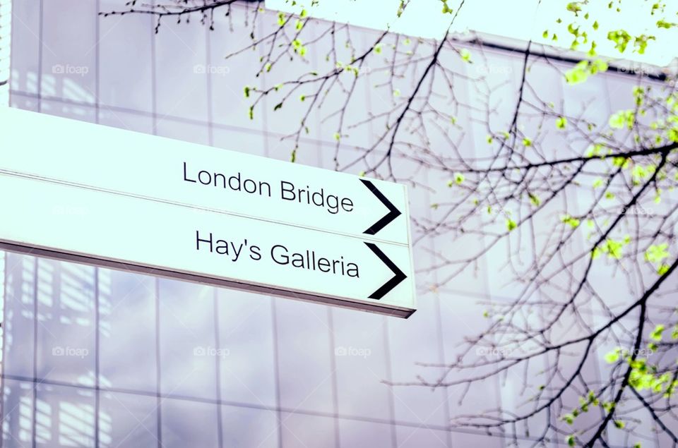 This Way to the London Bridge