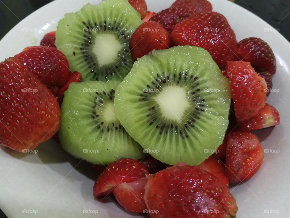 Strawberries and kiwifruit