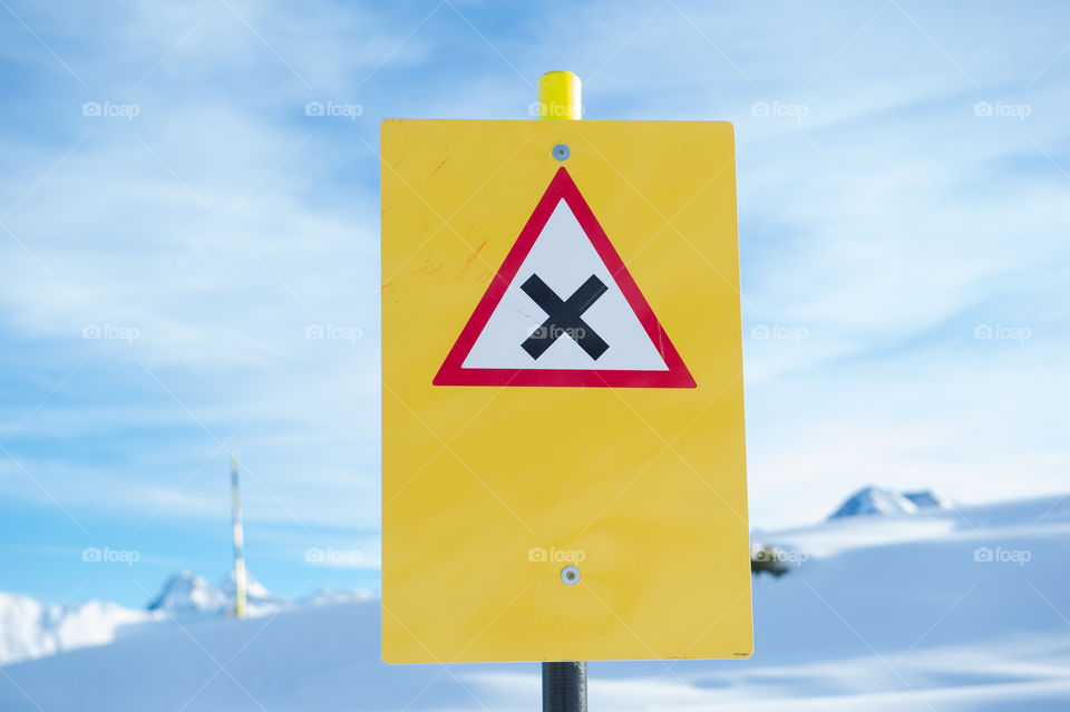 sign post on the ski slope 