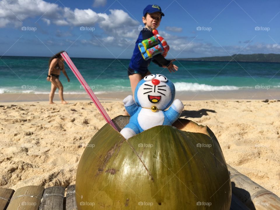 Doraemon in the beach 3