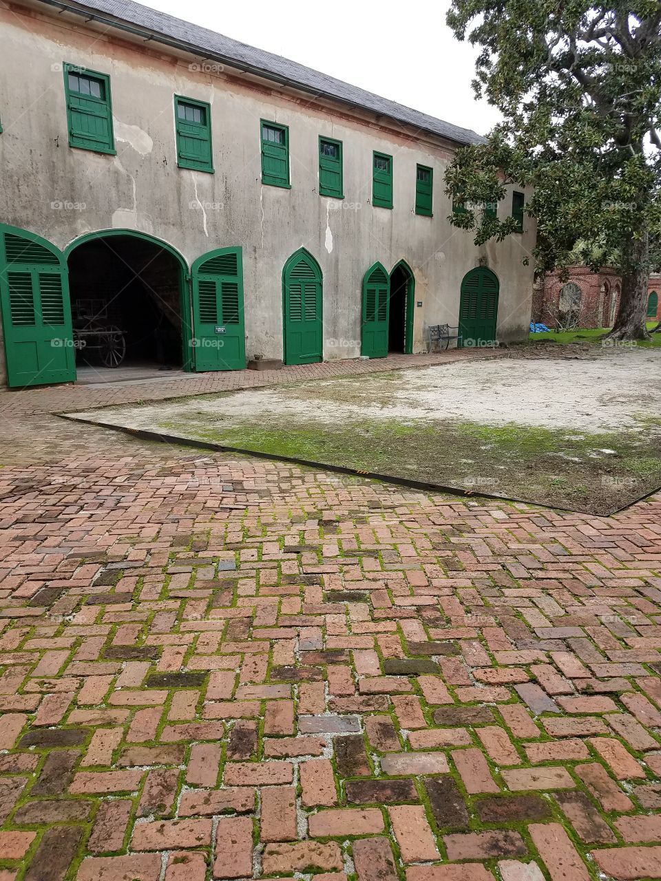 Aiken-Rhett,  Charleston,  SC,  slave quarters over carriage house