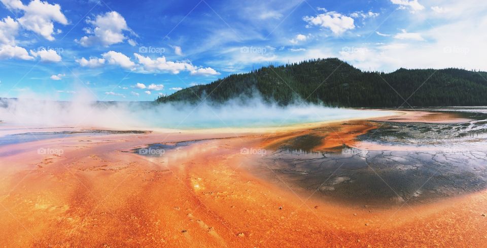 Grand Prismatic Springs at Yellowstone National Park! Beautiful colors created by bacteria