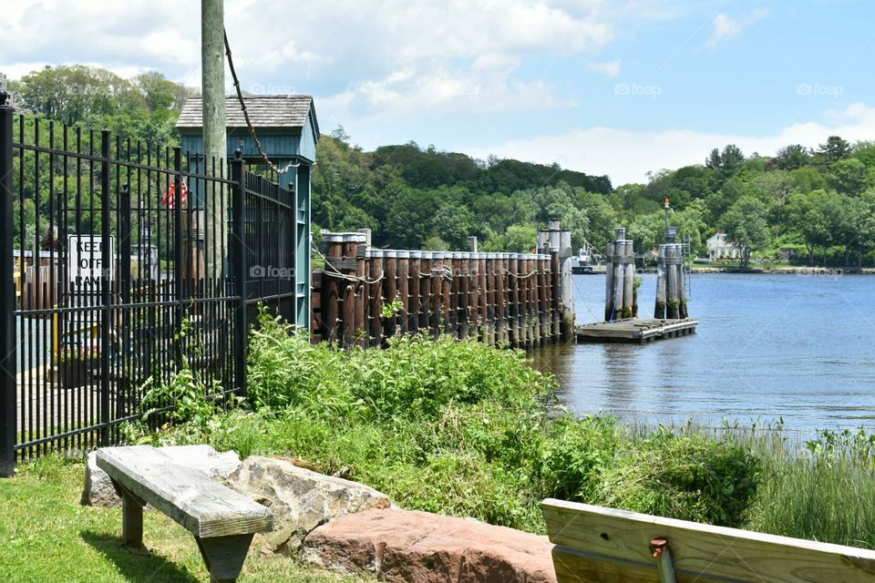 Beautiful Connecticut River Valley's Hadlyme Ferry