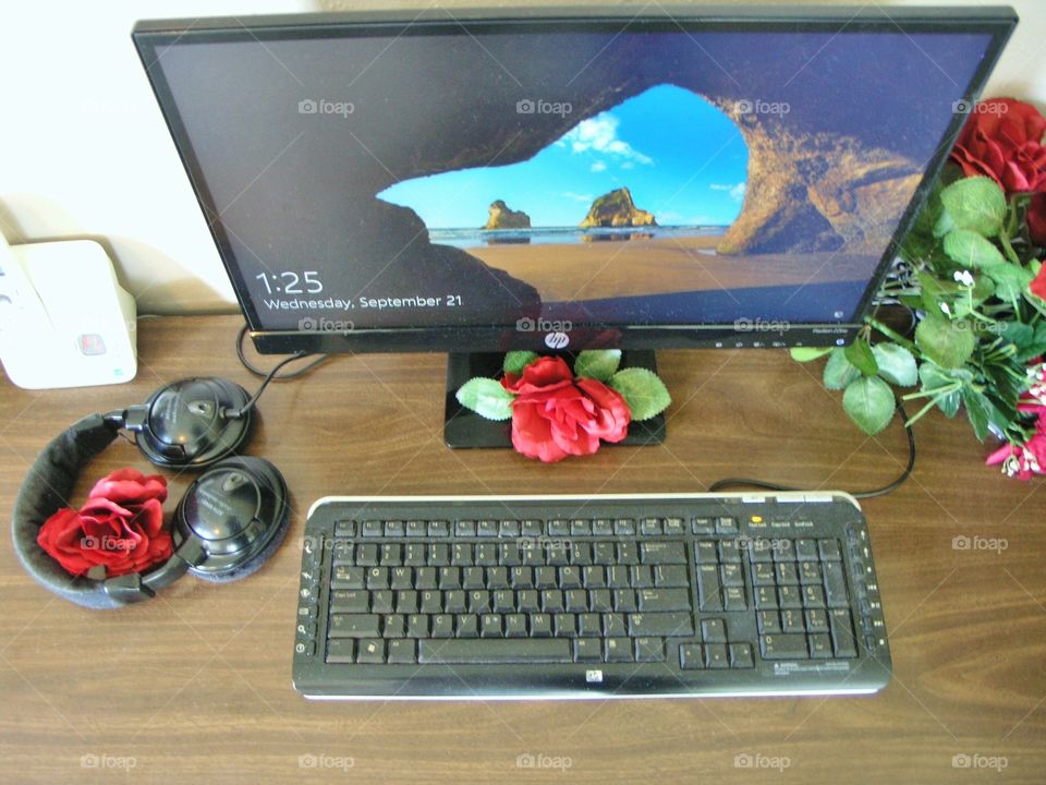 Elegant desktop