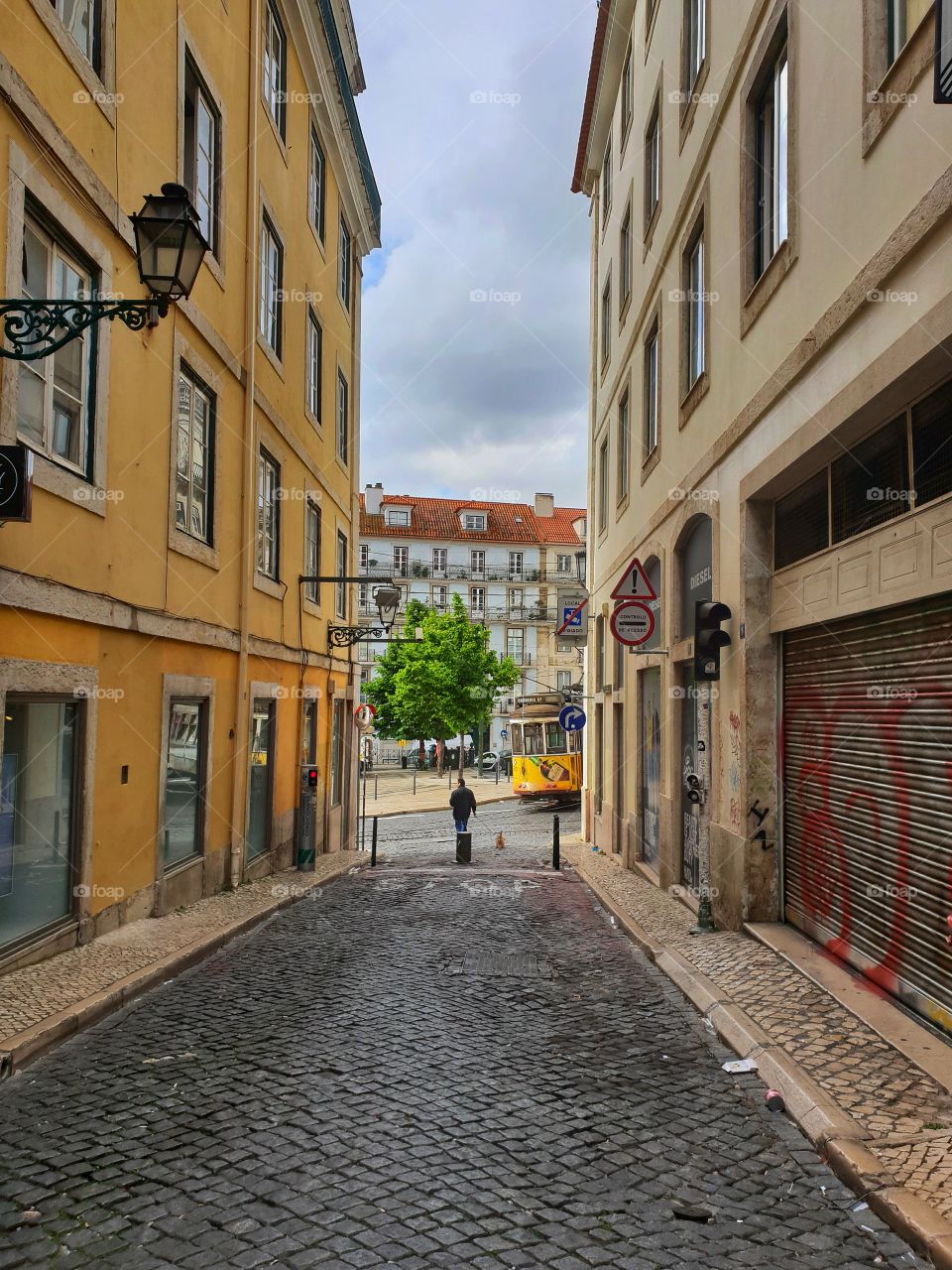 lisbon beautiful colours