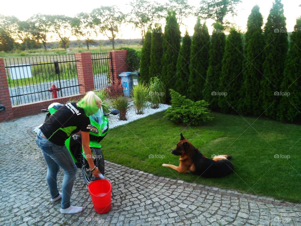 cleaning bike