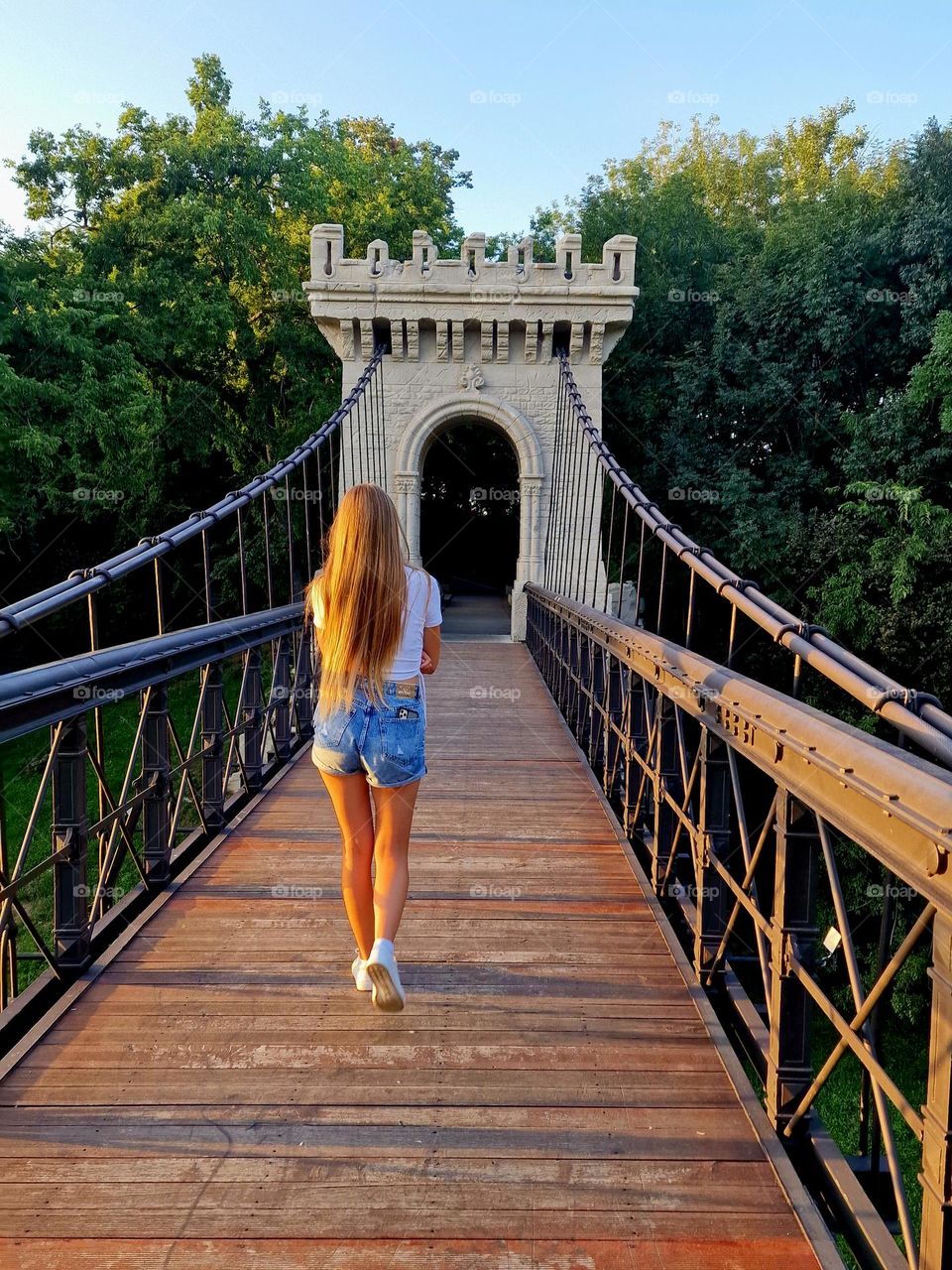 her hair in the sunlight, walk on the bridge