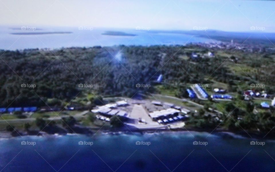 The beautiful atmosphere on the beach with all the beauty that is served so that the residents on the island are very peaceful