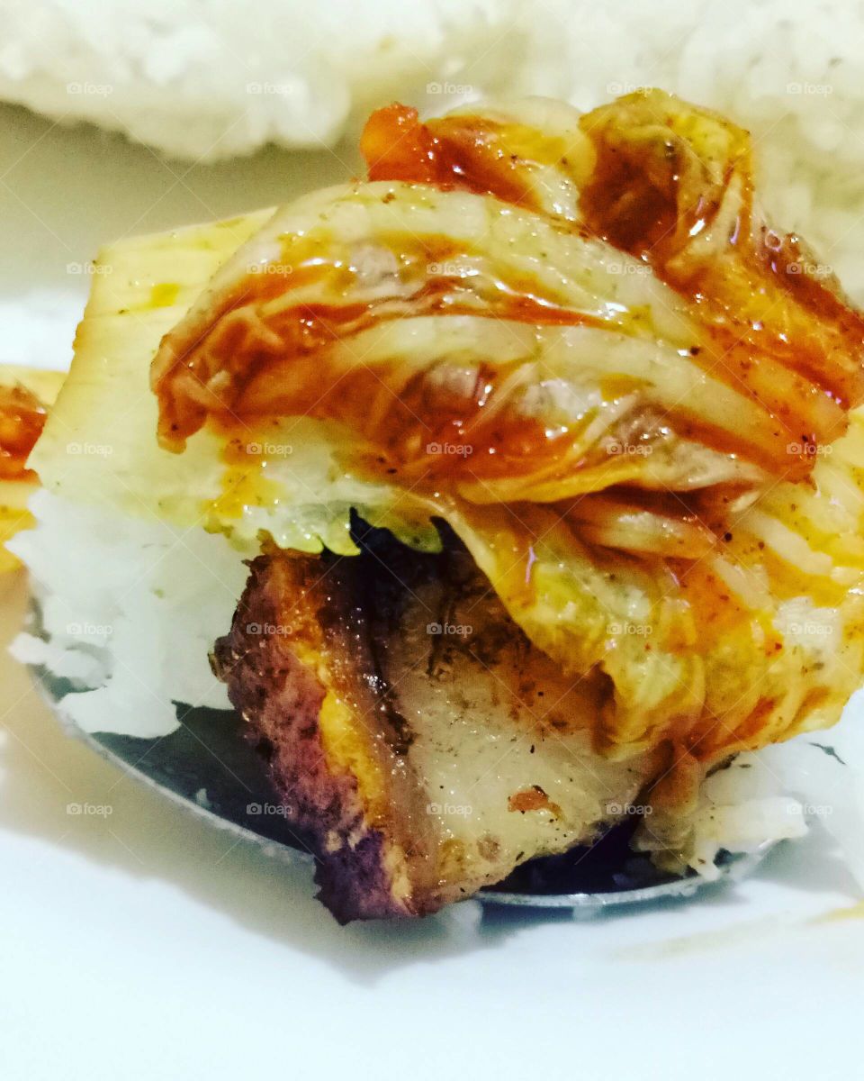 Rice + grilled pork + kimchi= 😋😋😋😋