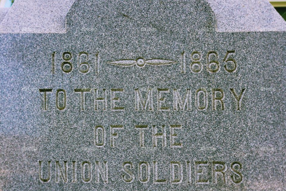 Base of a statue dedicated to the memory of Civil War Union soldiers 