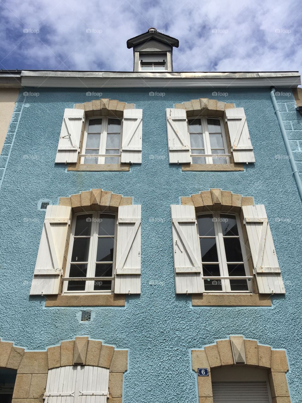 Blue day in Auray