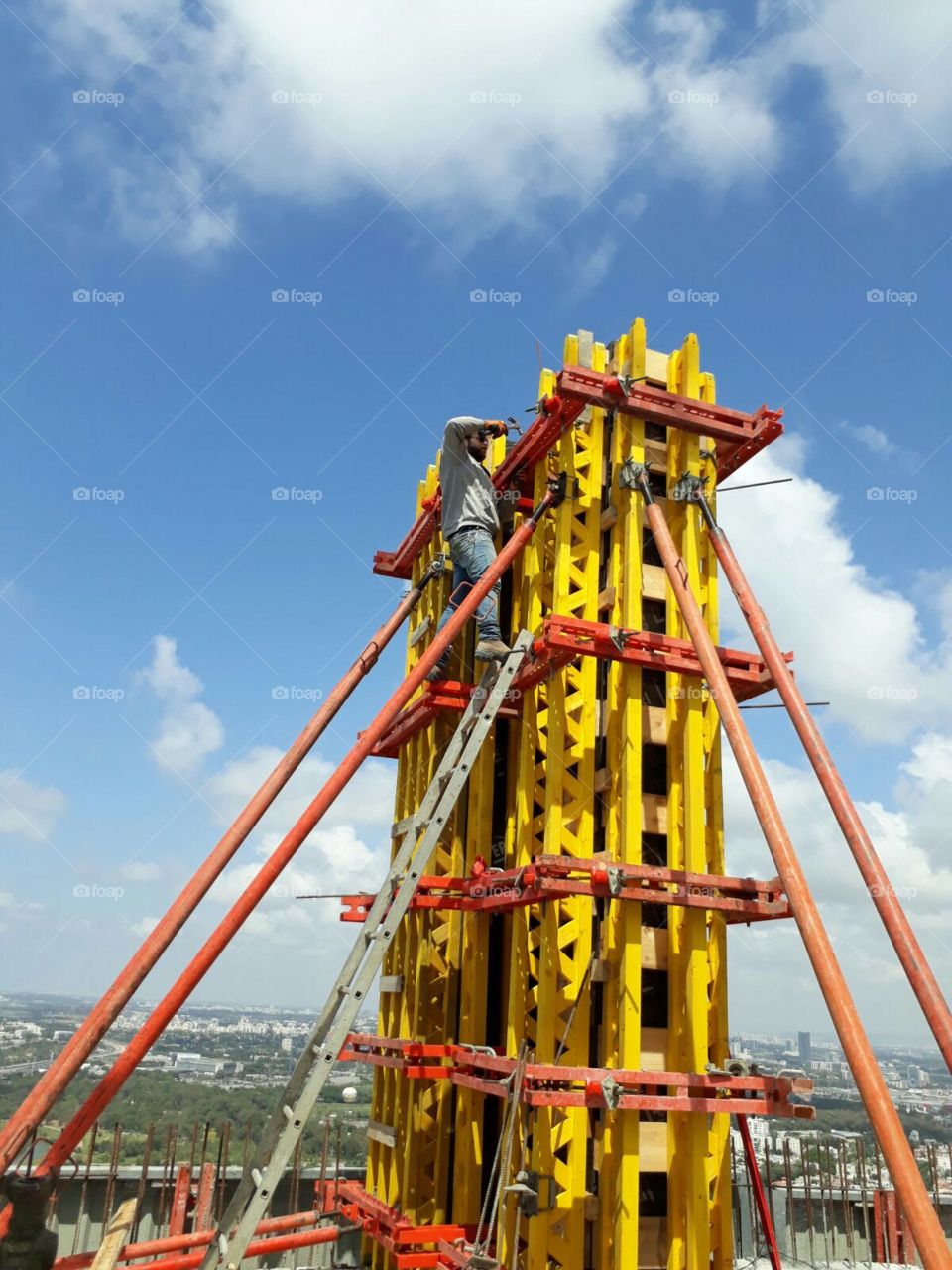 constroction is perry