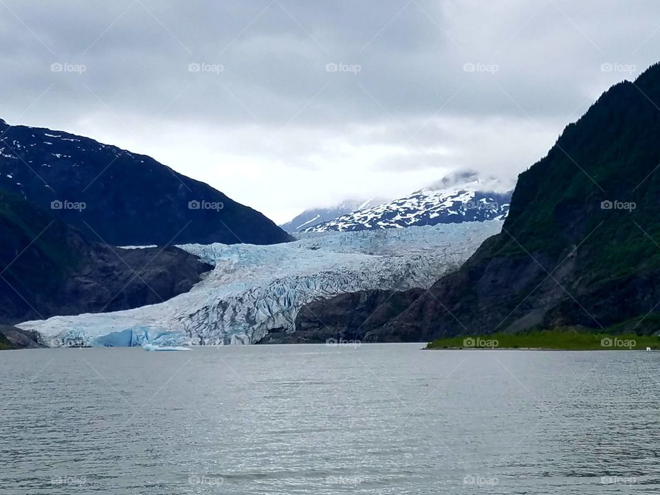 Mendenhal Glacier in Alaska
