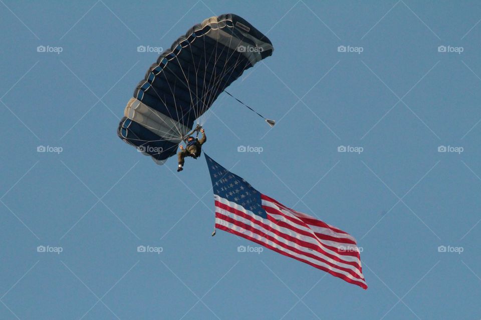 skydiver with USA flag