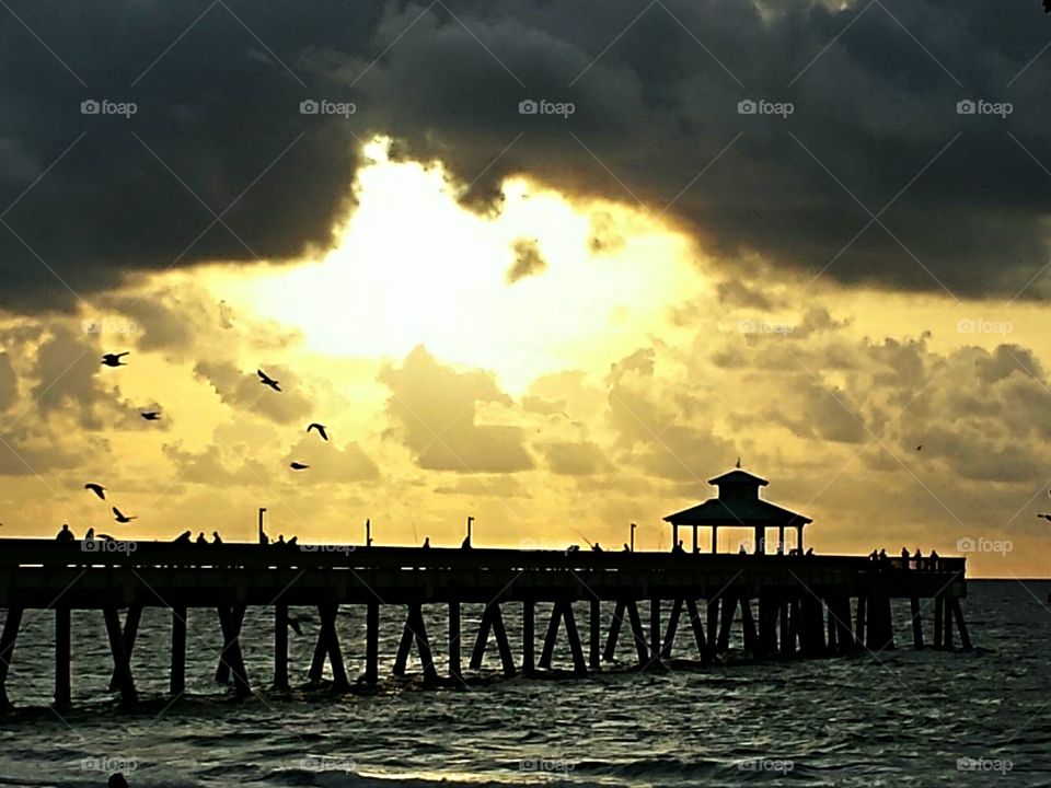 Golden Hour mission. Morning sunrise at the beach