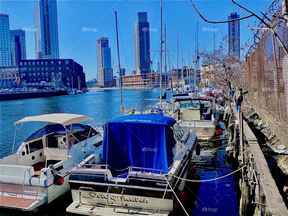 “Newtown Creek” on a sunny day in February 2023. The weather has been unseasonably warm here recently like an early herald of Spring. Hypnotic Productions