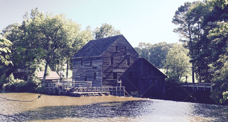 Rustic mill
