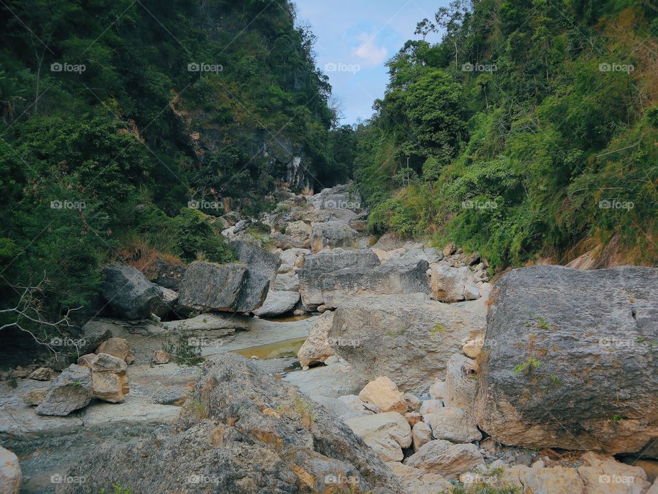 Natural rock formations of Tublay.