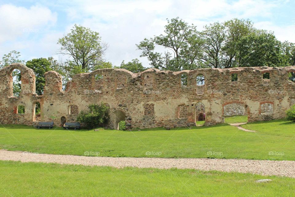 Dobele castle ruins , Latvija