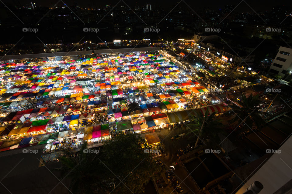 Street night markets 