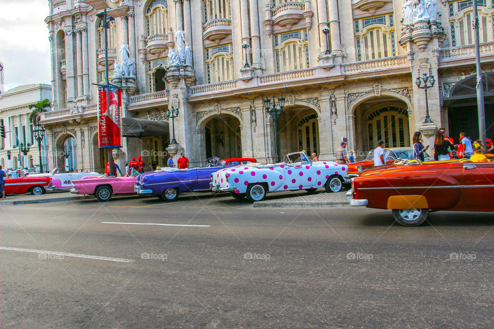 Classical cars in Havana 