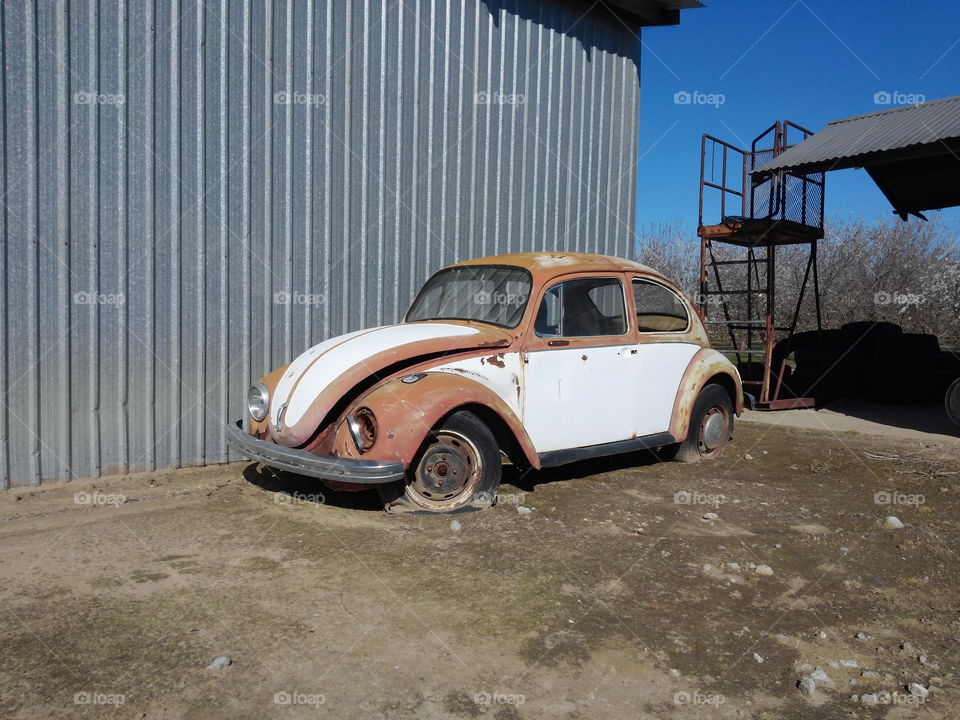 Rusty Volkswagon bug