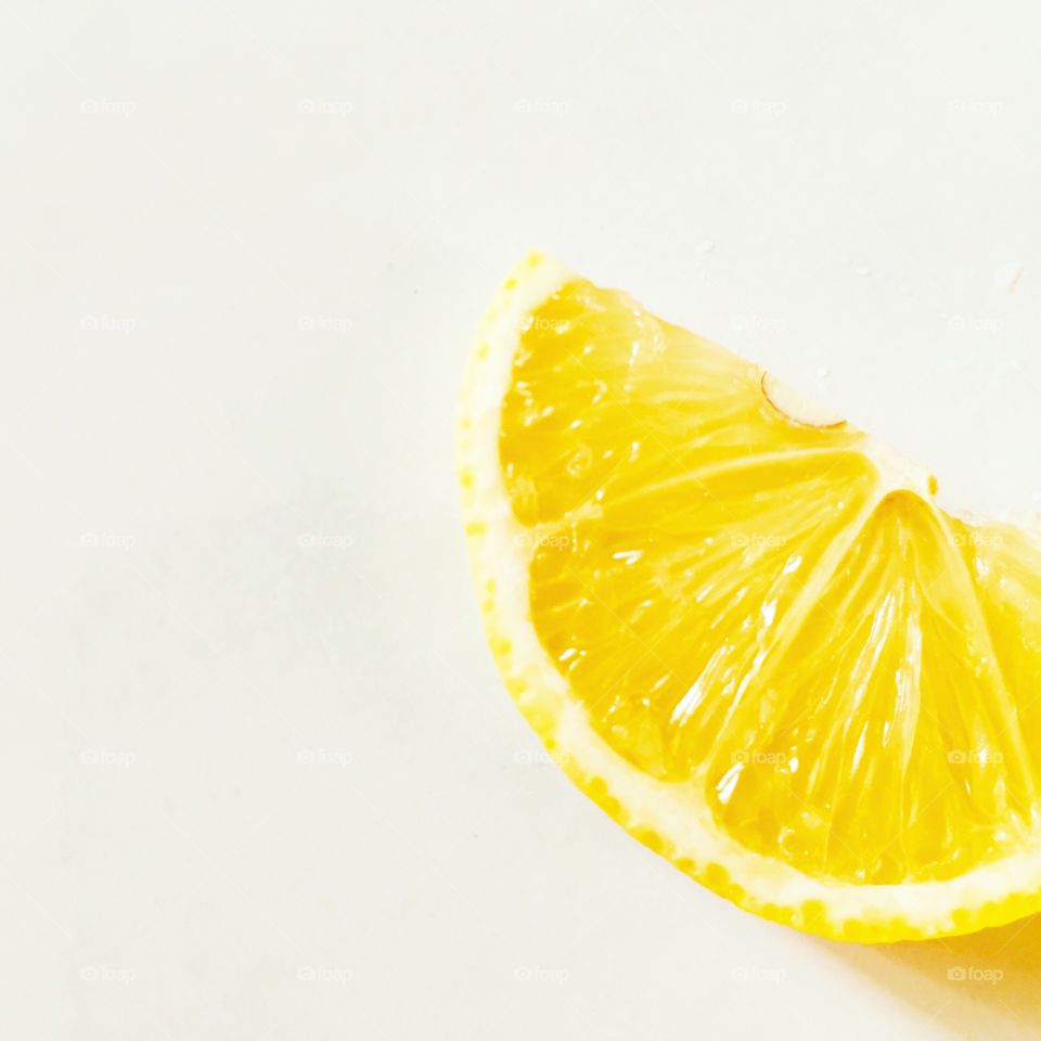 Fresh lemon 