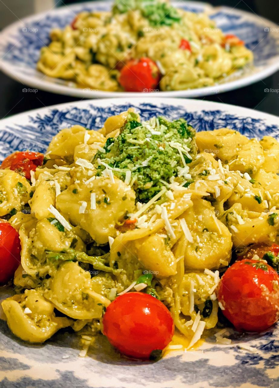 Capeletti 4 cheeses with basil pesto sauce