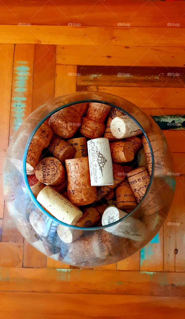 Decoração com rolhas