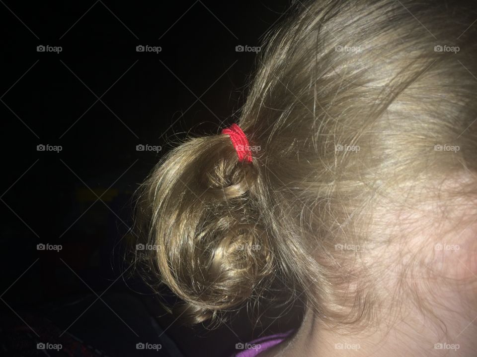 Pony Tail - Girl 