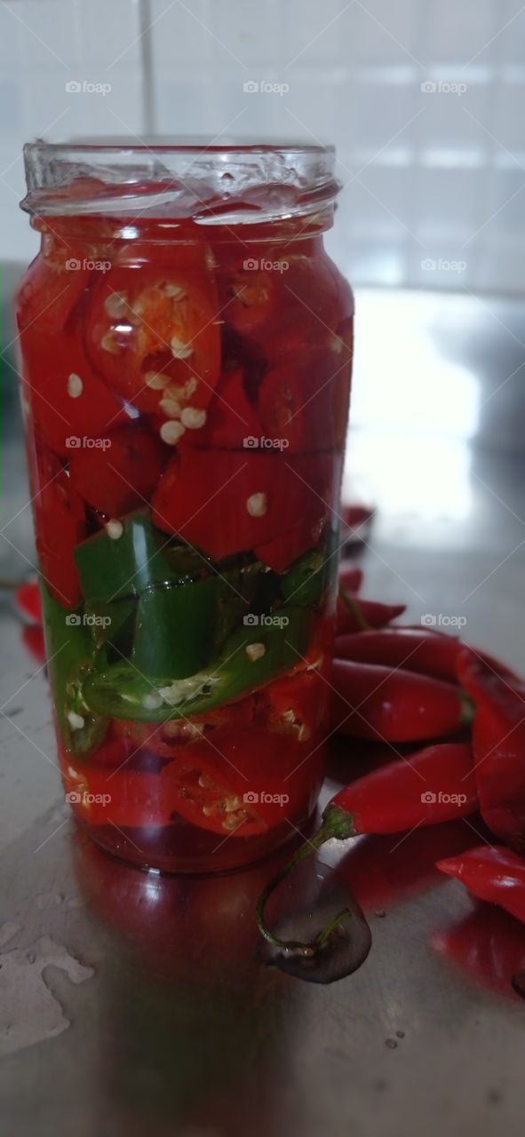 É picante! Conserva caseira de pimenta