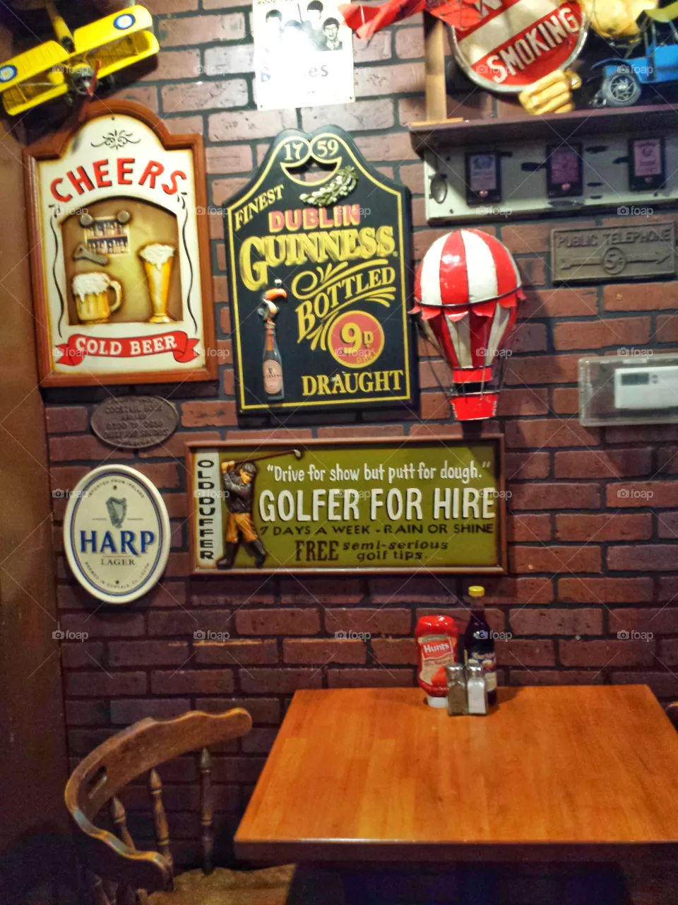 bar