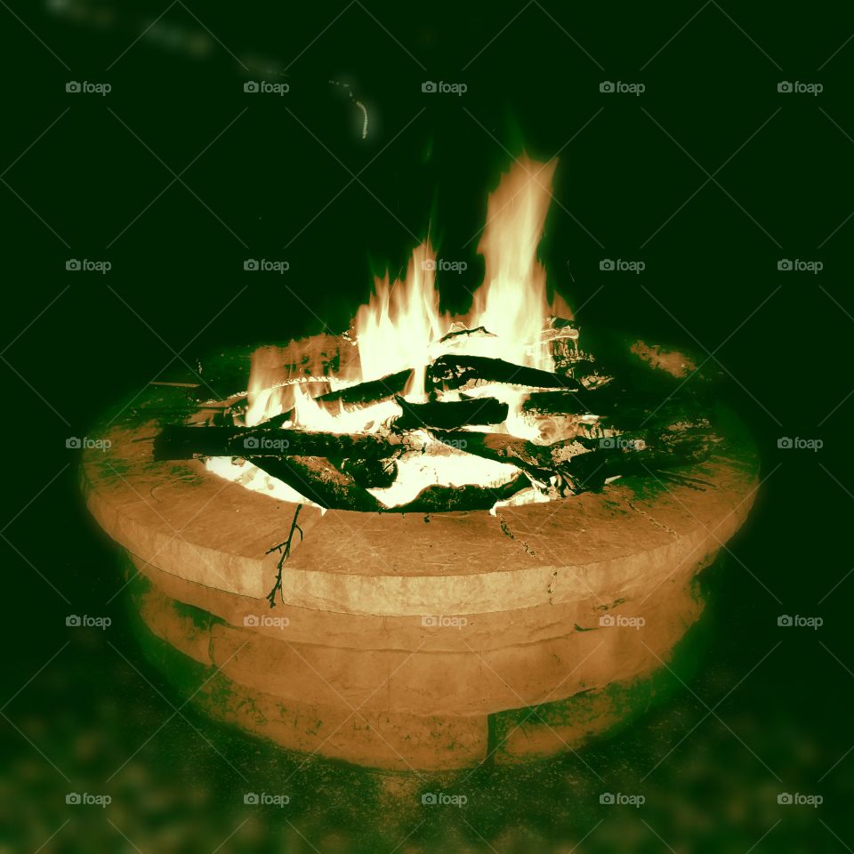 Fire pit