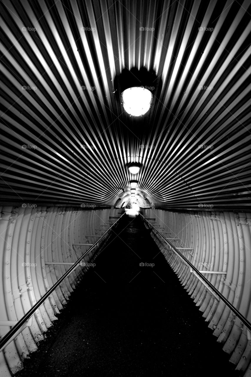 BW White Plaines Tunnel