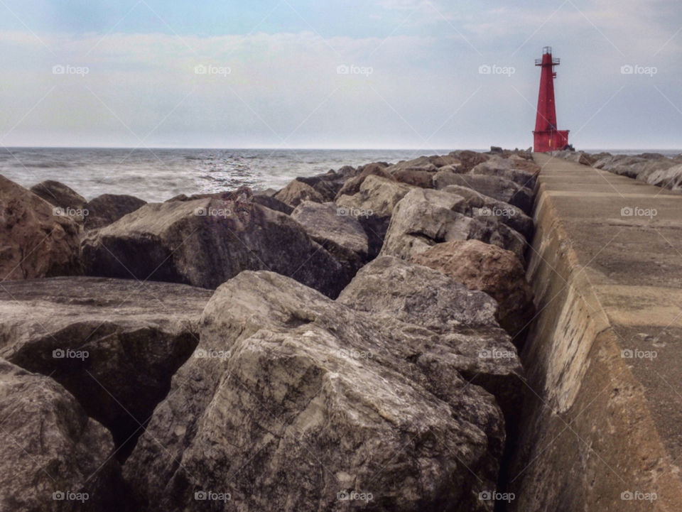 The Lighthouse at Pere Marquette; Muskegon, Michigan, May 17, 2015. | Muskegon South Pierhead Lighthouse
