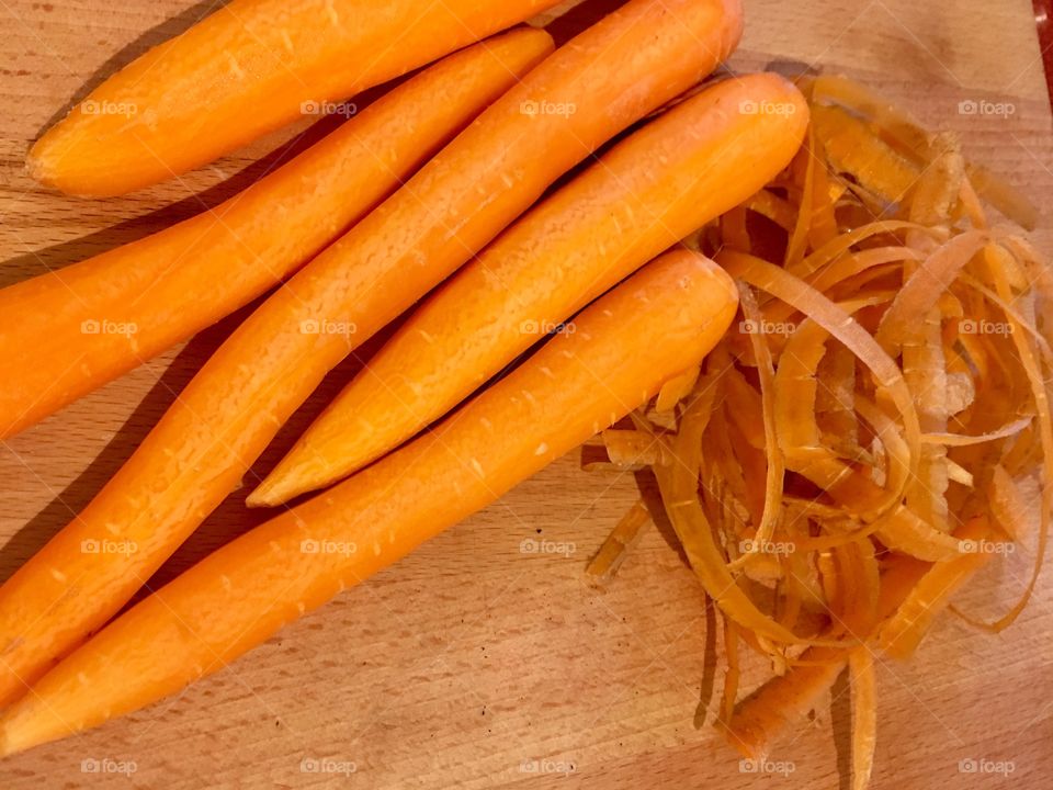 One Color Carrots and shavings