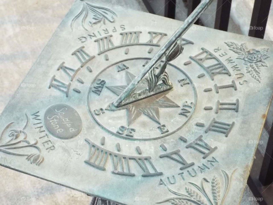 sun dial