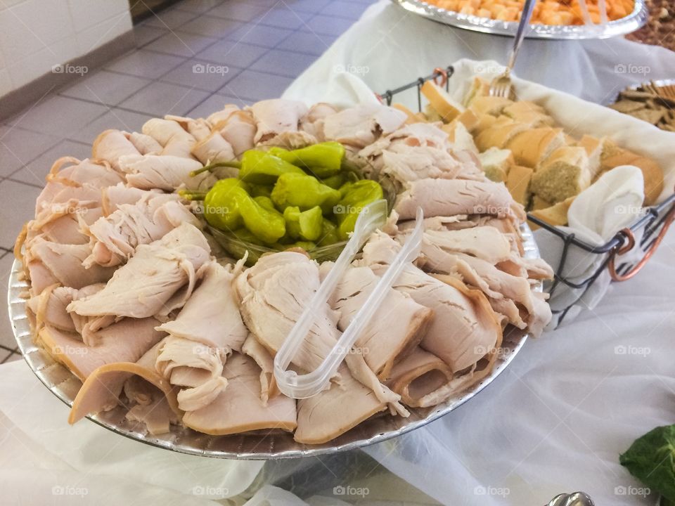 Turkey platter with banana peppers 