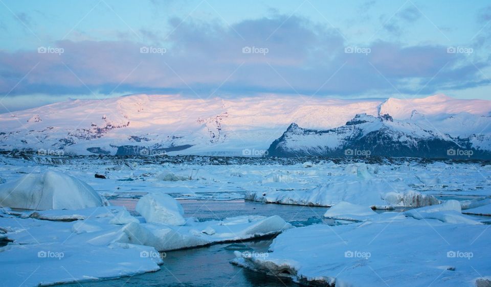 Sunrise over icebergs in Vatnajokull, Iceland