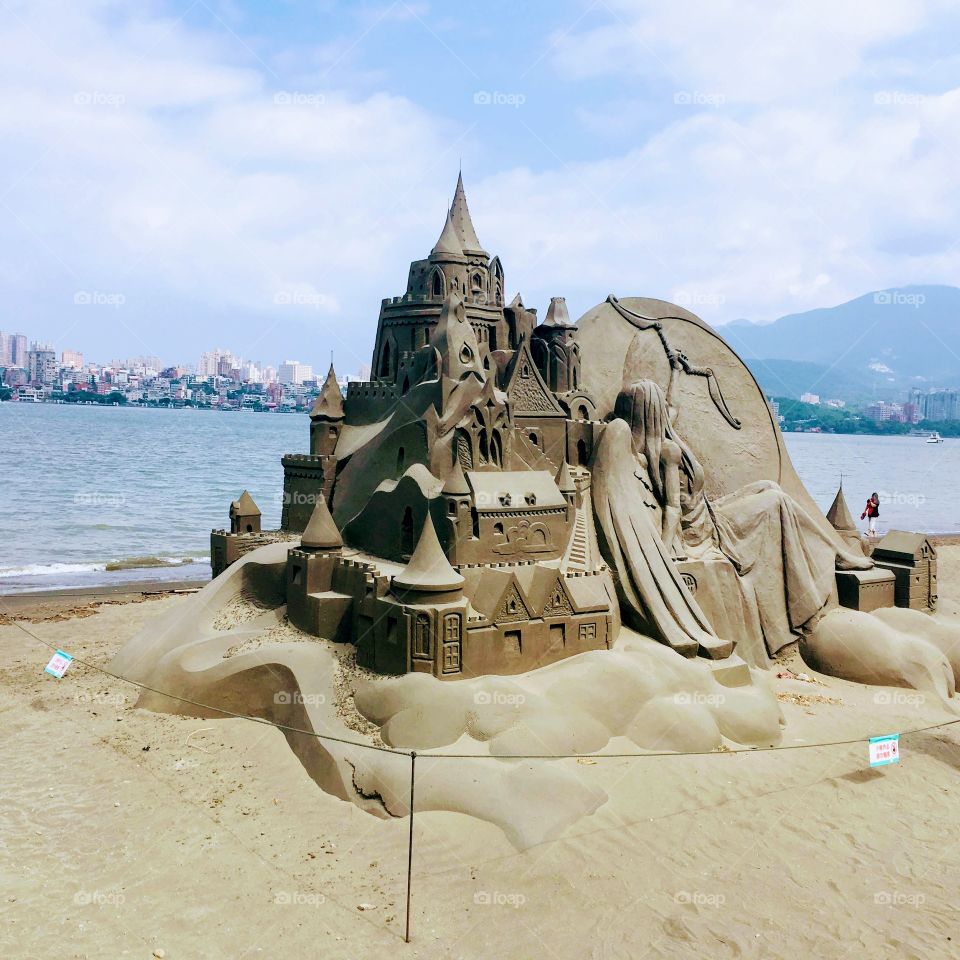 Sand sculpture 