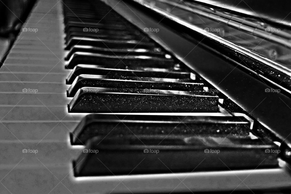 Photographed my piano with the Nikon D3300 with the special effects mode