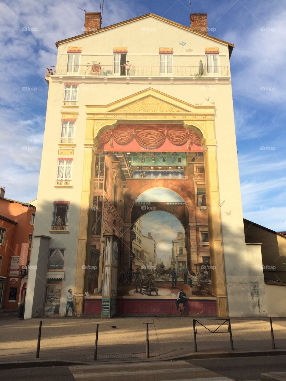 Mur peint, rue Francis de Pressensé, Villeurbanne 