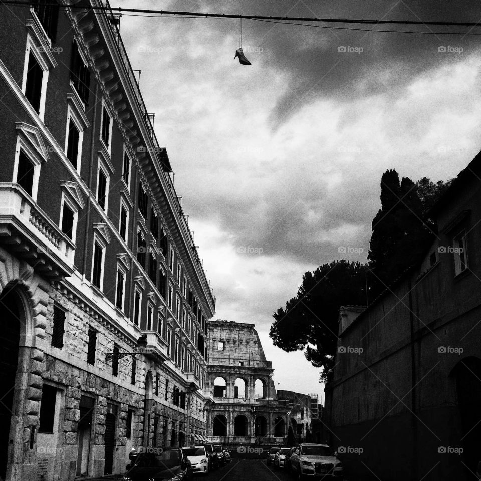 'High' Heels. Randomly slung across a telephone wire in Rome. Apologies for the pun...😕