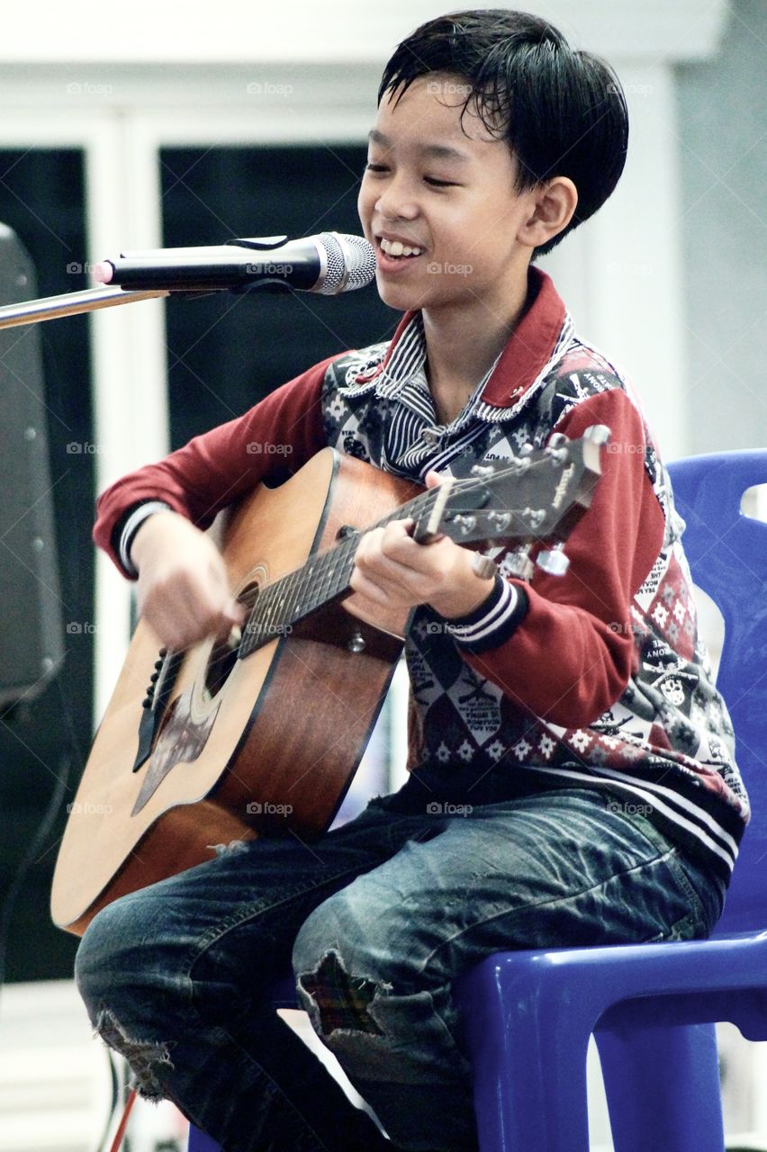 Young singer 